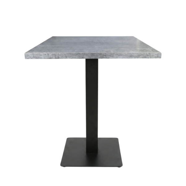 Table intérieure MILLENIUM 68x68 cm avec le pied IRON black plat